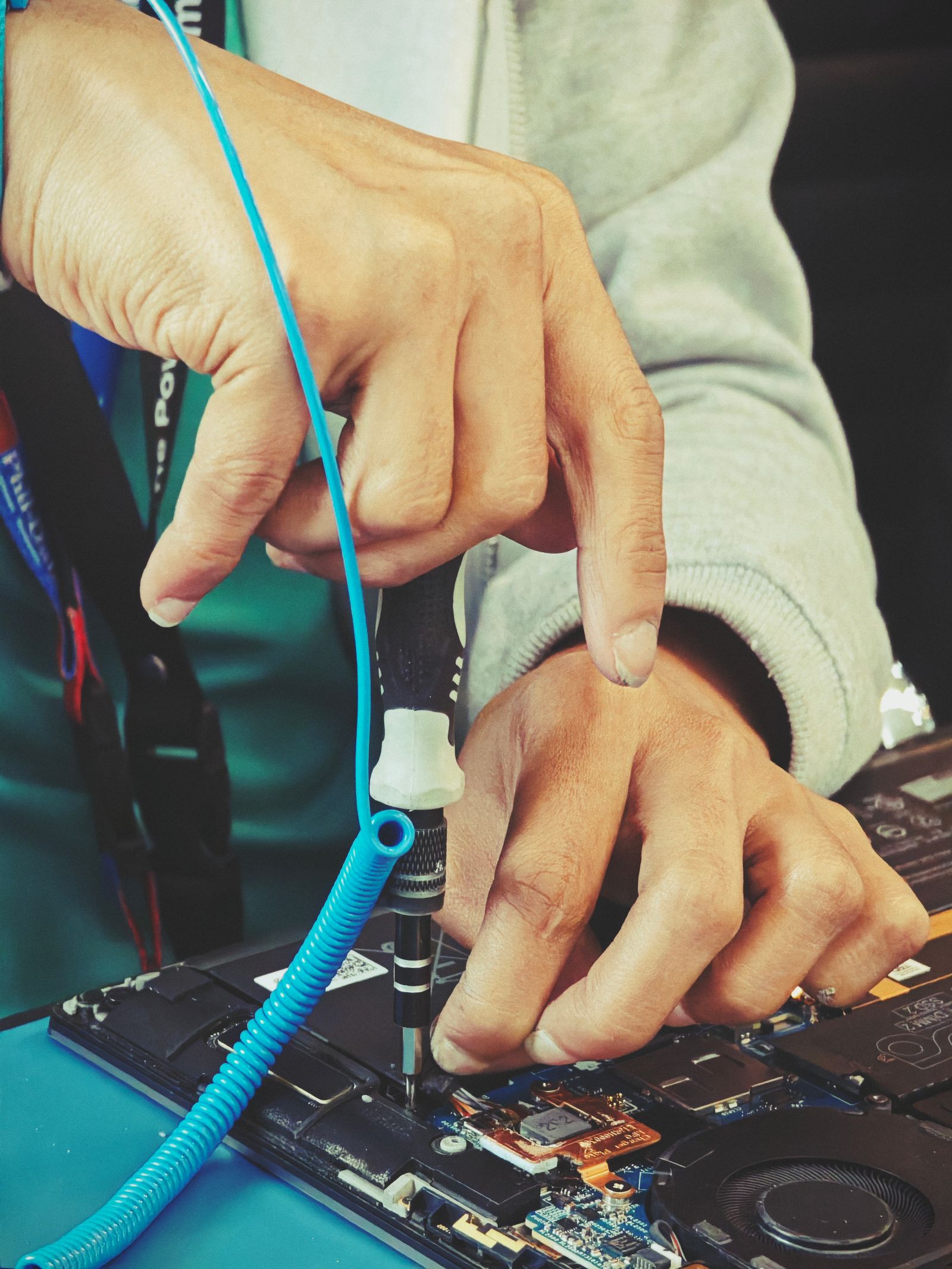 PC and laptop repair detail